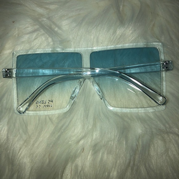 Blue large frame sunglasses - Picture 2 of 3